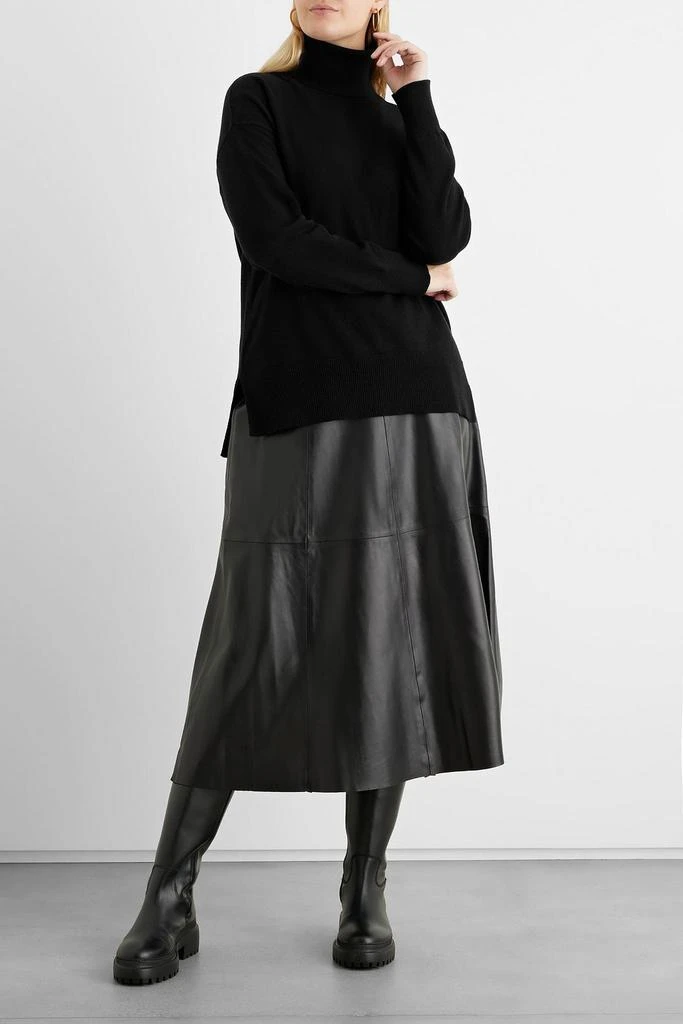 商品IRIS & INK|Millie cashmere and wool-blend turtleneck sweater,价格¥1786,第5张图片详细描述