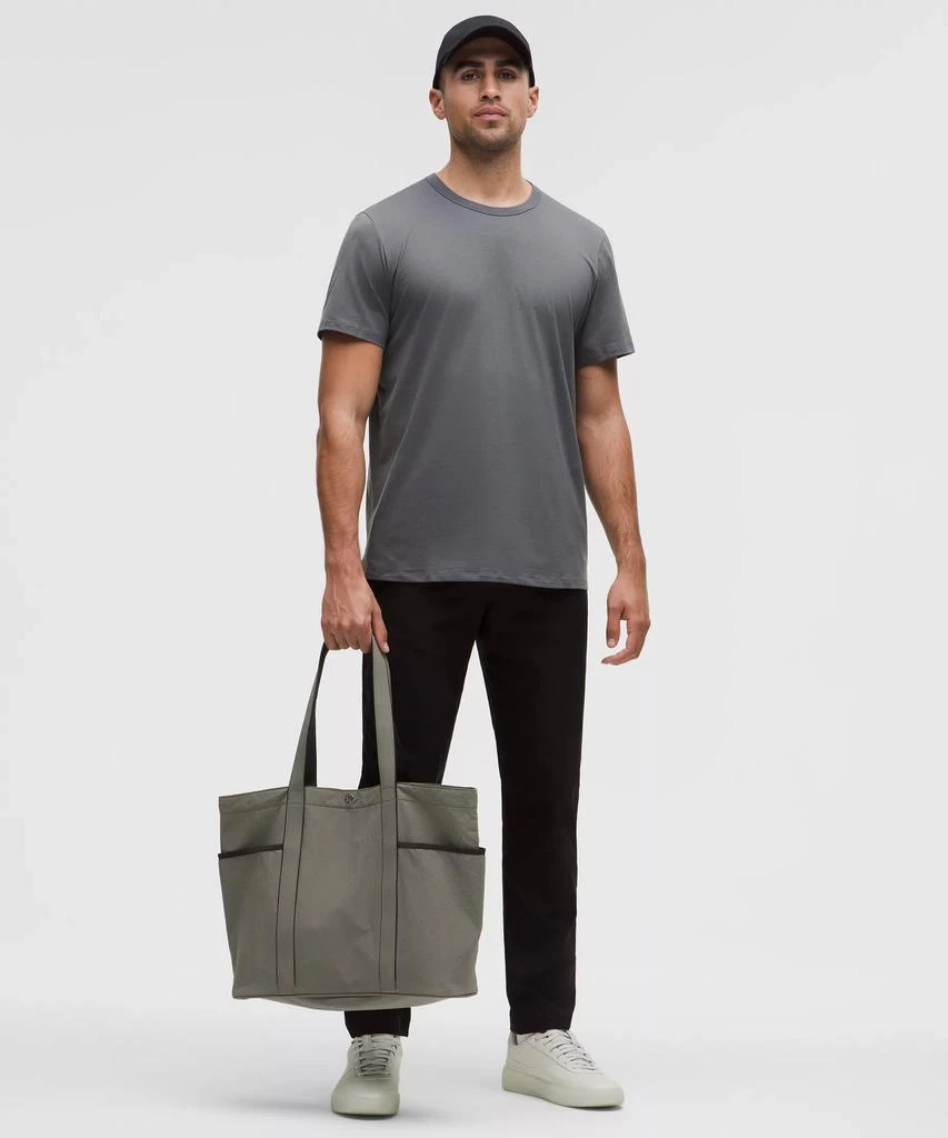 Daily Multi-Pocket Tote Bag 20L 商品