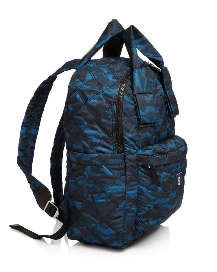 商品Marc Jacobs|Knot Camo Print Large Nylon Backpack 大号尼龙双肩背,价格¥1702,第4张图片详细描述