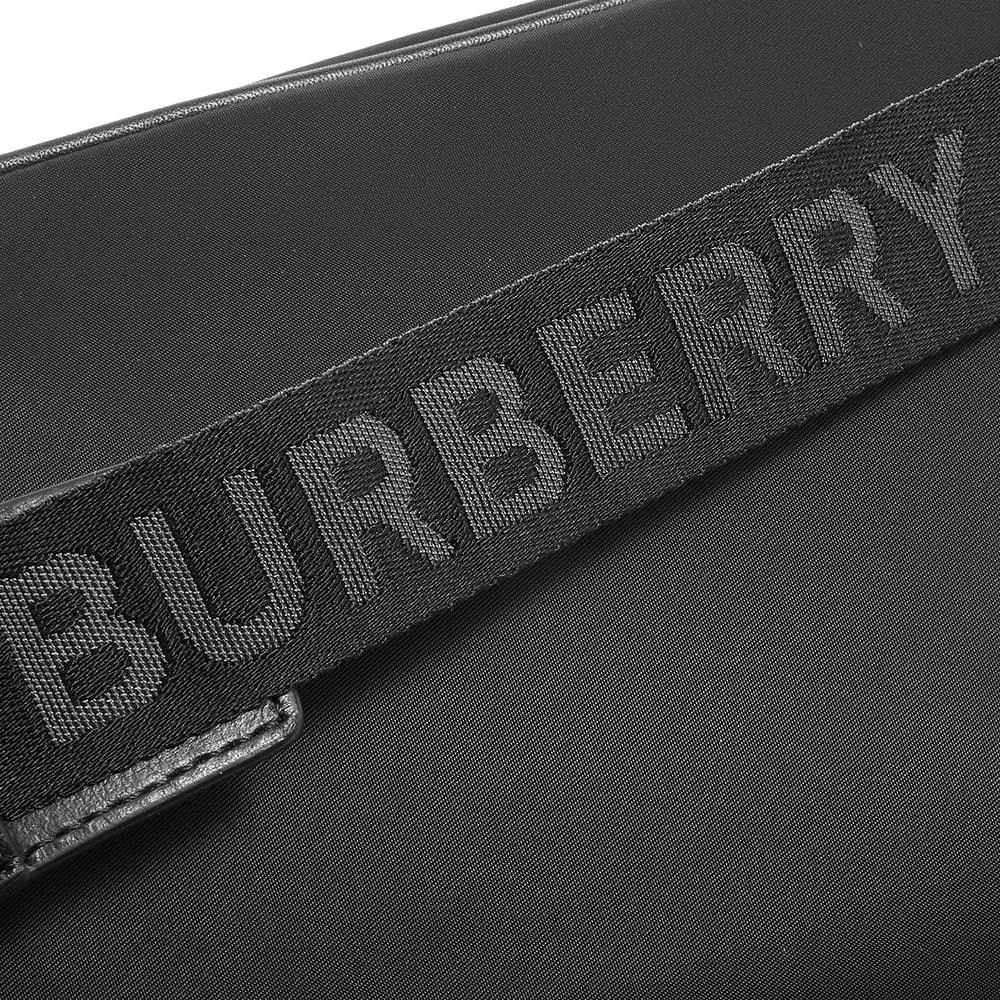 商品Burberry|Burberry West Nylon Waist Bag,价格¥6079,第2张图片详细描述