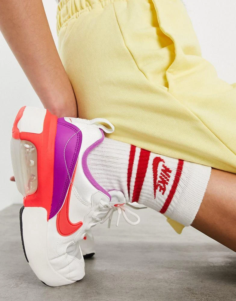 商品NIKE|Nike Air Max Verona Trainers in white,价格¥518,第4张图片详细描述