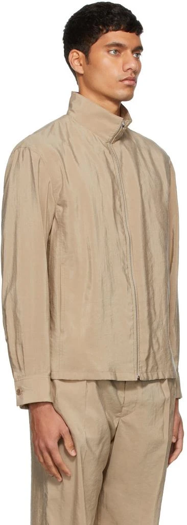 商品Lemaire|SSENSE Exclusive Beige Dry Silk Bomber,价格¥1439,第2张图片详细描述