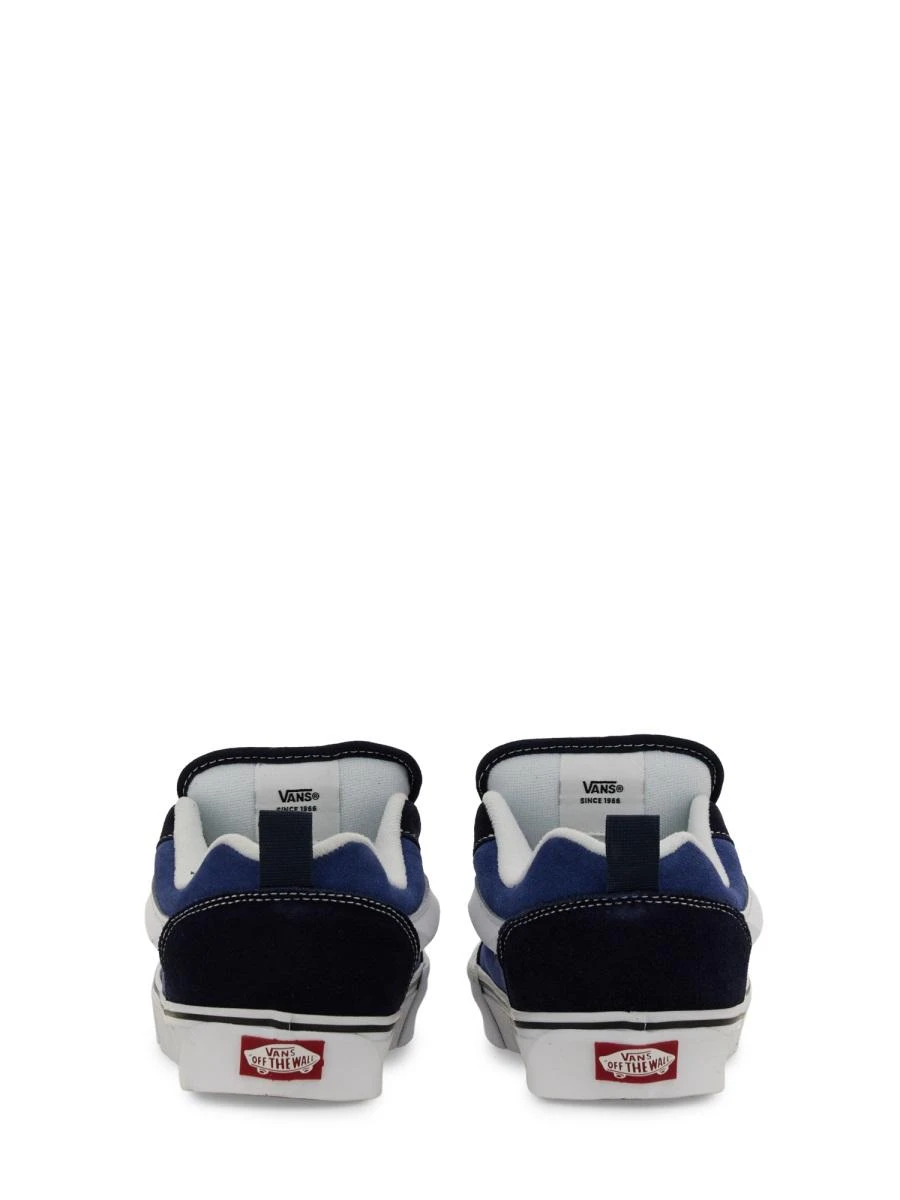 Vans 男士休闲鞋 VN0009QCNWD1-0 蓝色 商品