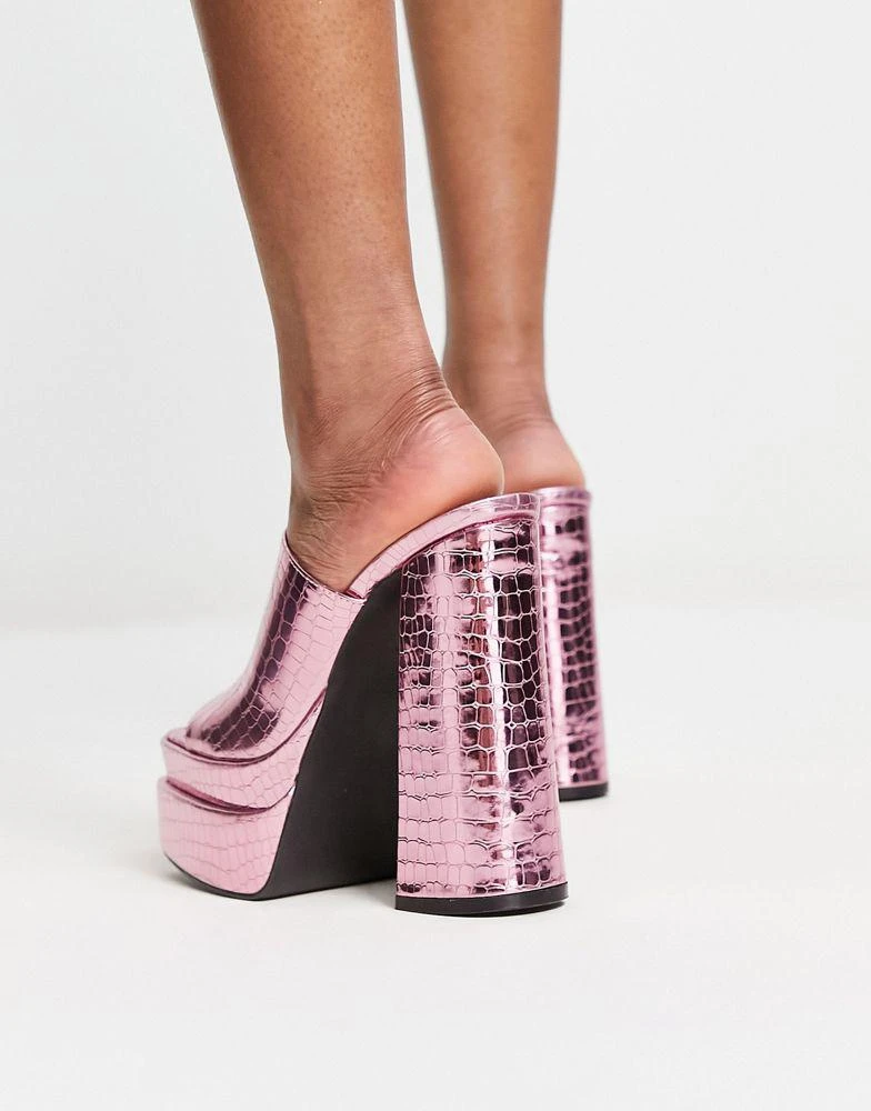 商品Daisy Street|Daisy Street Exclusive platform mule sandals in pink croc metallic,价格¥137,第2张图片详细描述