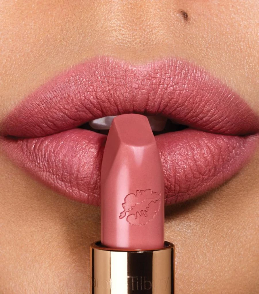 商品Charlotte Tilbury|Hot Lips Lipstick,价格¥309,第2张图片详细描述