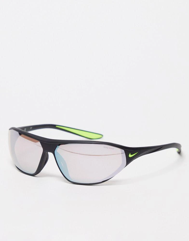 商品NIKE|Nike Aero Swift performance sunglasses in black,价格¥786,第1张图片