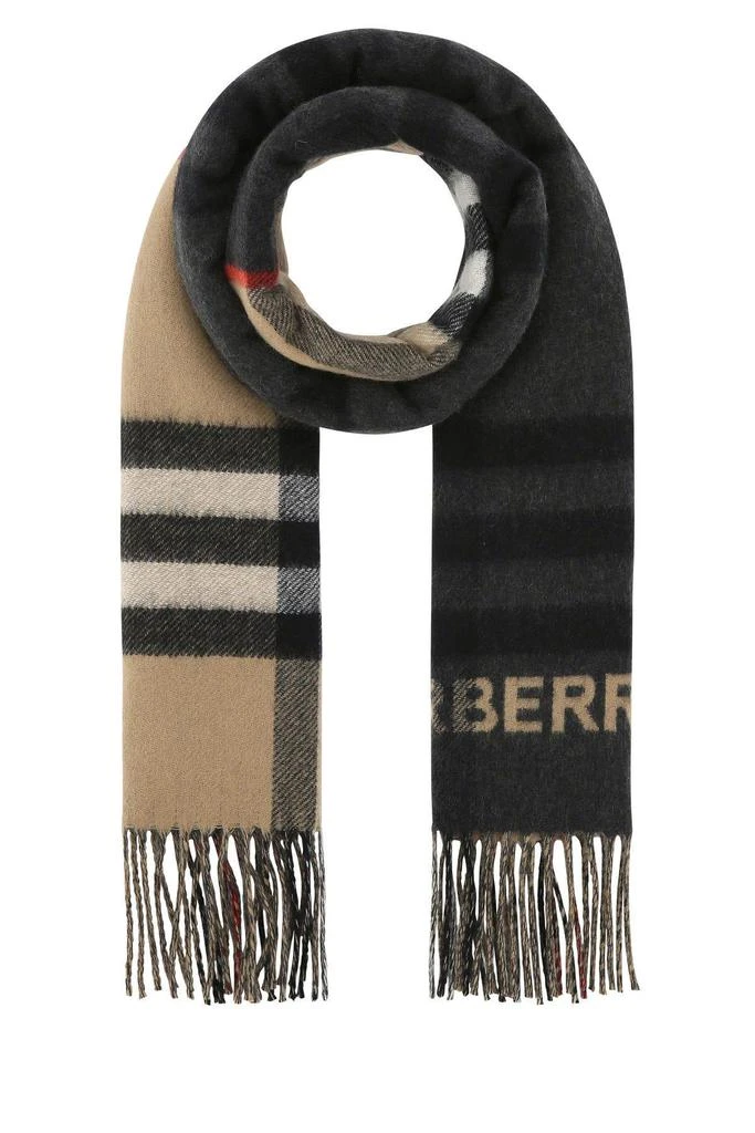 商品Burberry|Embroidered Cashmere Scarf,价格¥4169,第1张图片