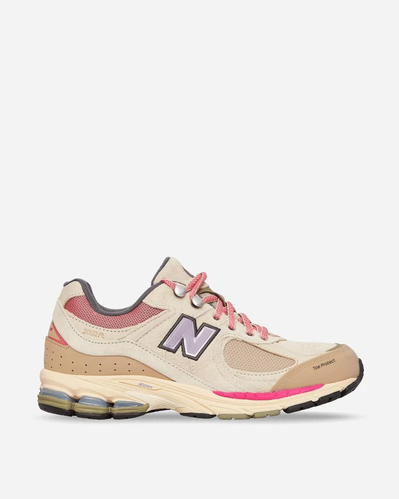 商品New Balance|2002R Sneakers Beige,价格¥796,第1张图片