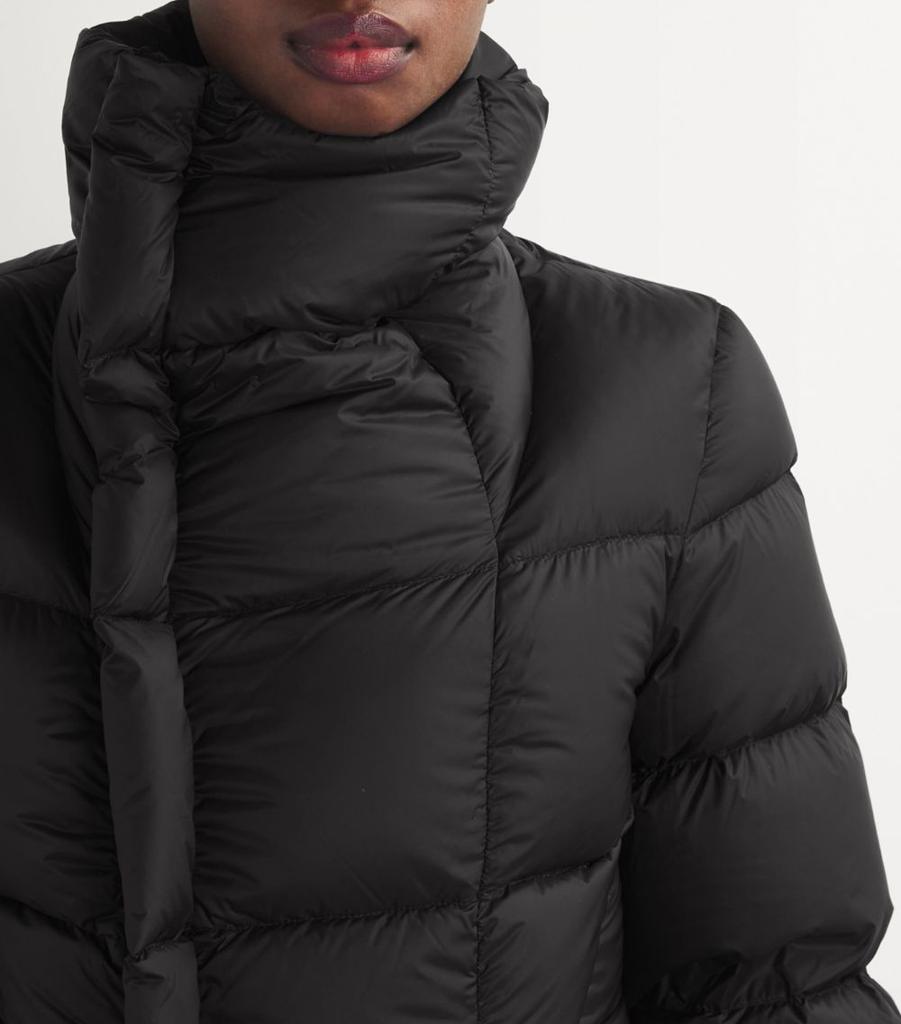 aa457a5a-73b6-38c8-a94b-