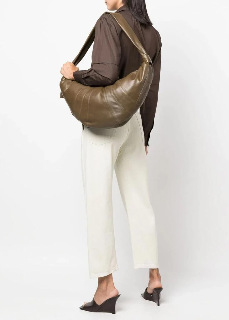 商品Lemaire|Lemaire Dark Olive Nappa Large Croissant Bag,价格¥10902,第2张图片详细描述