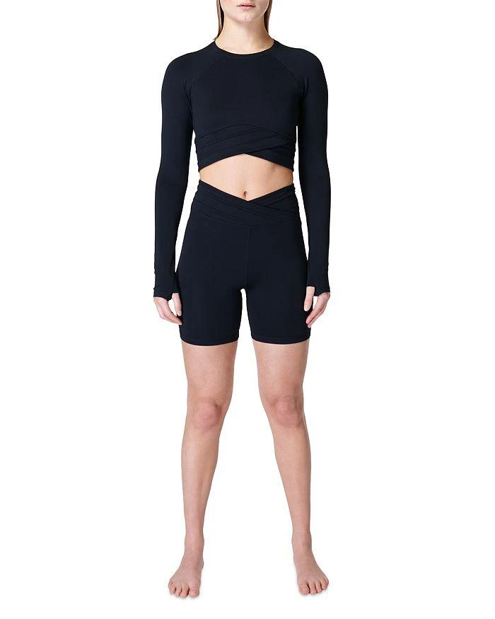 商品SWEATY BETTY|All Day Wrap Waist Shorts,价格¥326,第4张图片详细描述