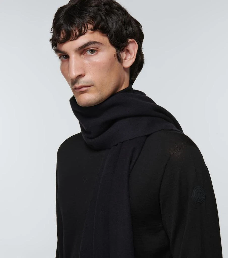 商品Moncler|Wool scarf,价格¥1784,第3张图片详细描述