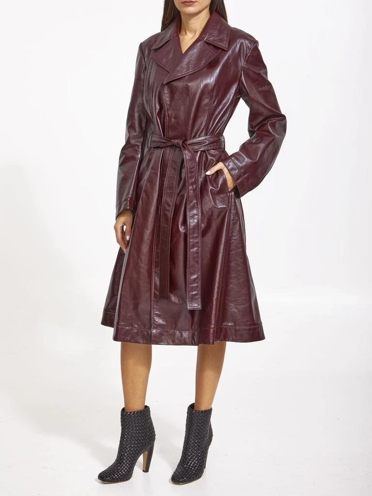 商品Bottega Veneta|Bordeaux leather trench coat,价格¥22850,第2张图片详细描述