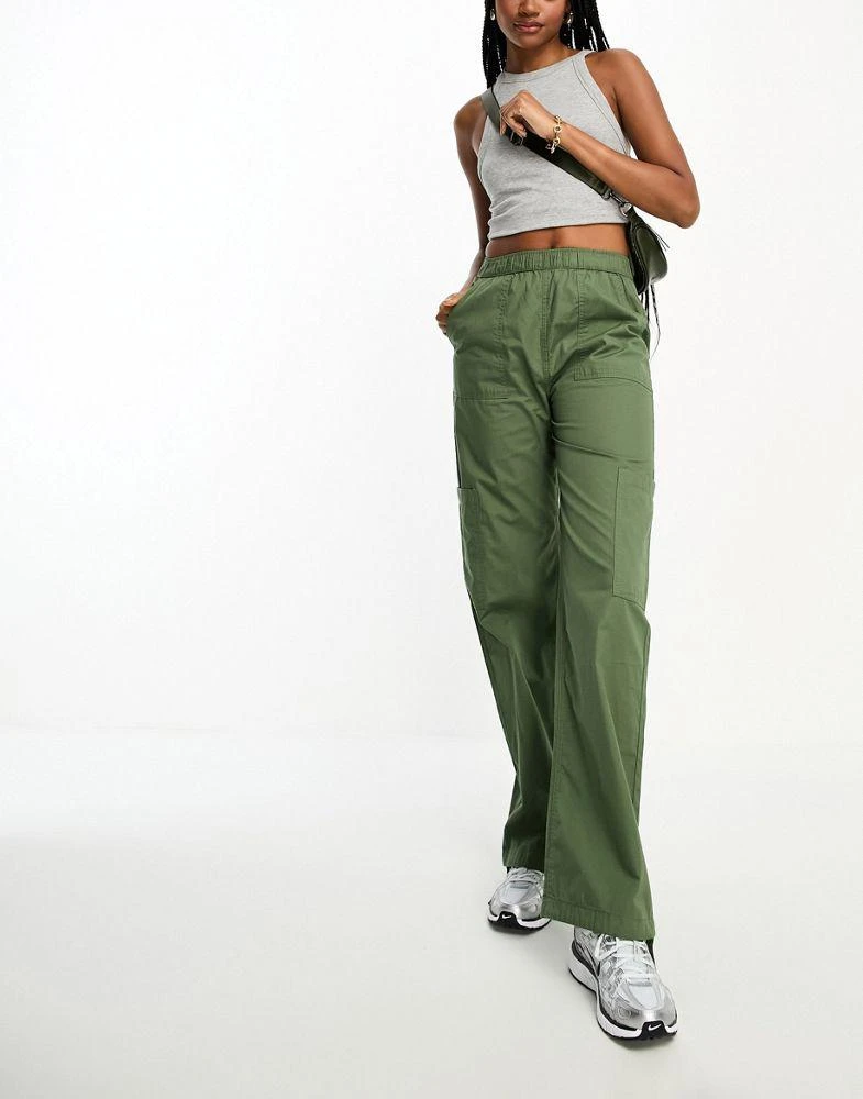 商品ASOS|ASOS DESIGN Tall clean pull on cargo trouser in khaki,价格¥152,第4张图片详细描述