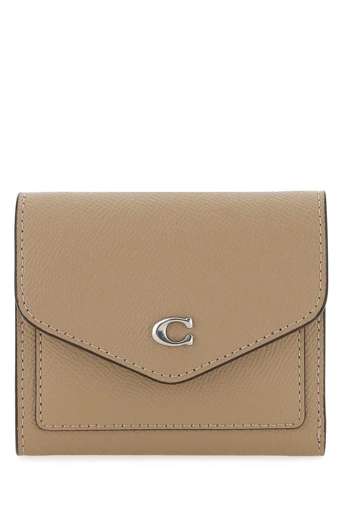 商品Coach|Coach Wyn Logo Plaque Small Wallet,价格¥839,第1张图片详细描述