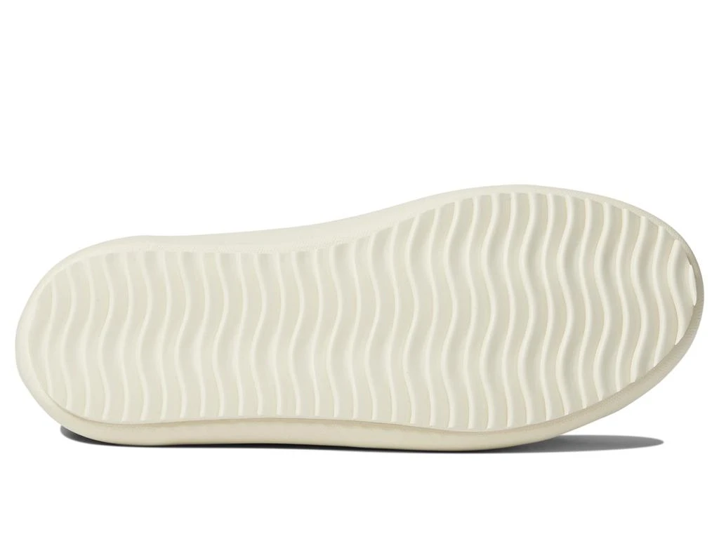商品Veja|Small Ollie (Little Kid/Big Kid),价格¥467,第3张图片详细描述