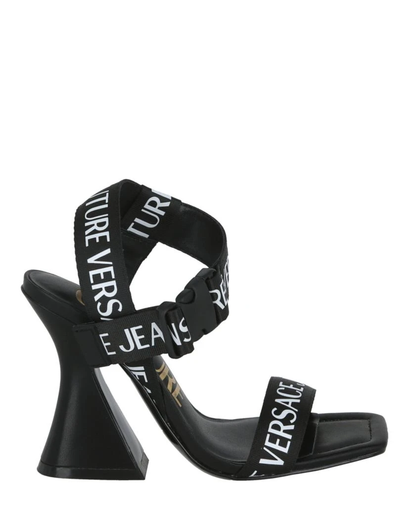 商品Versace|Kristen Logo Sandals,价格¥1363,第1张图片