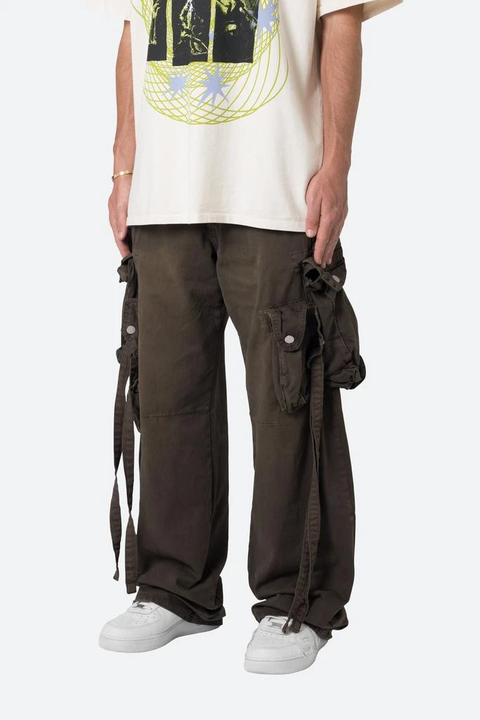 商品MNML|Strapped Multi Cargo Pants - Brown,价格¥502,第3张图片详细描述