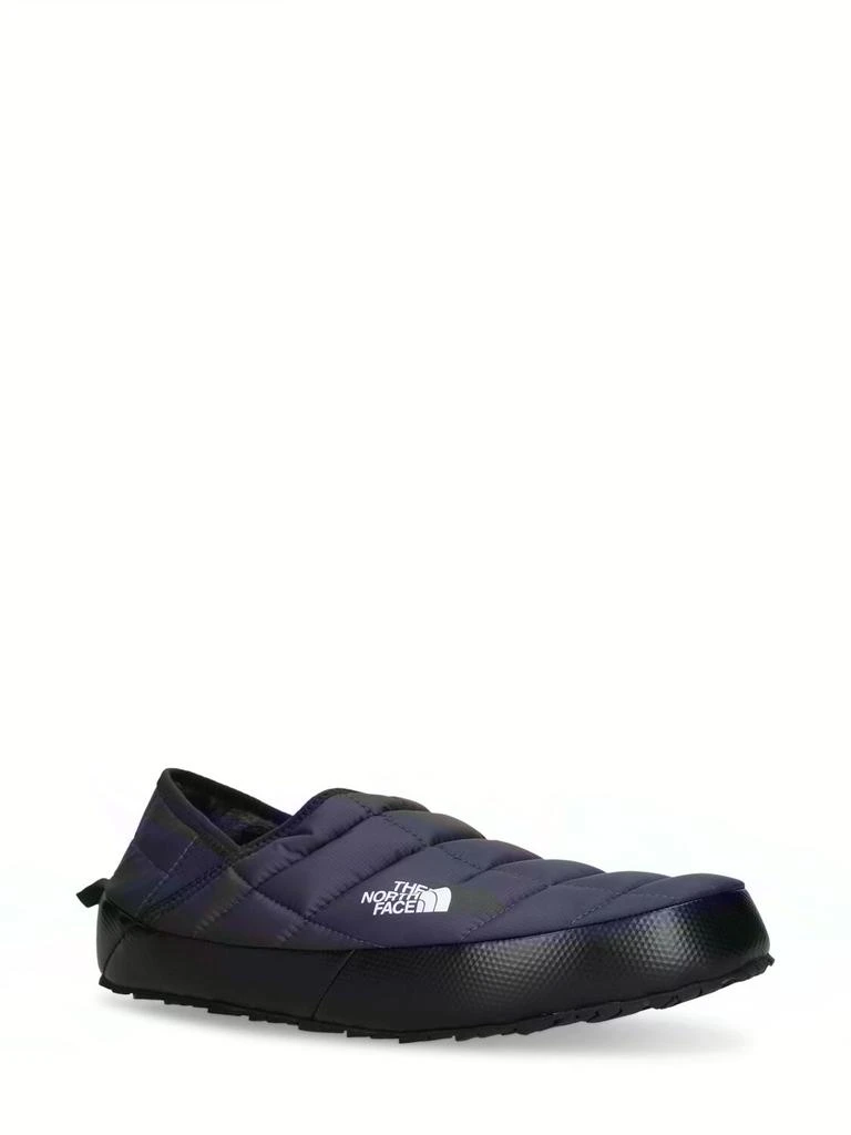 商品The North Face|Thermoball Traction Loafers,价格¥646,第2张图片详细描述