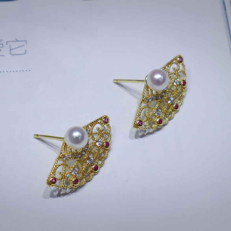 925银镀18K金天然淡水珍珠akoya光泽玲珑扇耳钉商品第3张图片规格展示