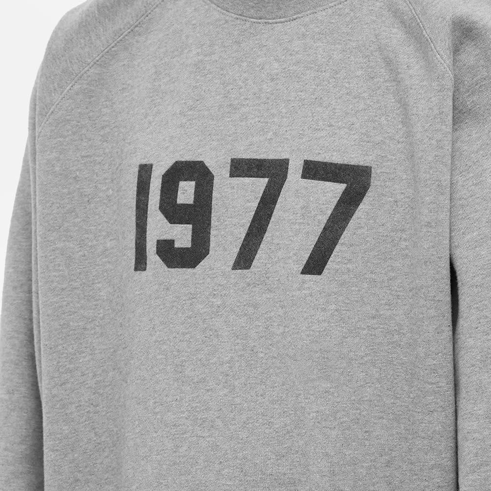 商品Essentials|Fear of God ESSENTIALS 1977 Crew Neck Sweat - Dark Oatmeal,价格¥841,第5张图片详细描述