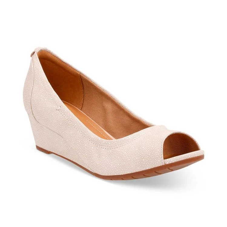 商品Clarks|Artisan Women's Vendra Daisy Peep-Toe Wedge Sandals,价格¥411,第1张图片