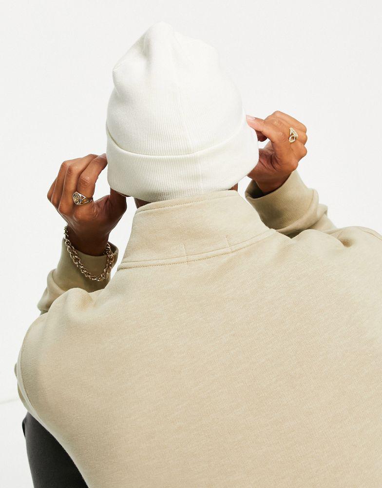 Polo Ralph Lauren x ASOS exclusive collab beanie in cream with circle logo商品第4张图片规格展示
