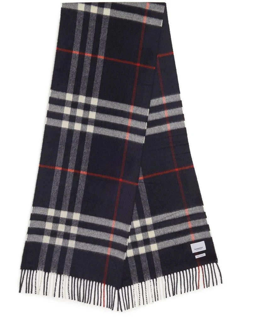 商品Burberry|经典格纹山羊绒围巾,价格¥4579,第3张图片详细描述