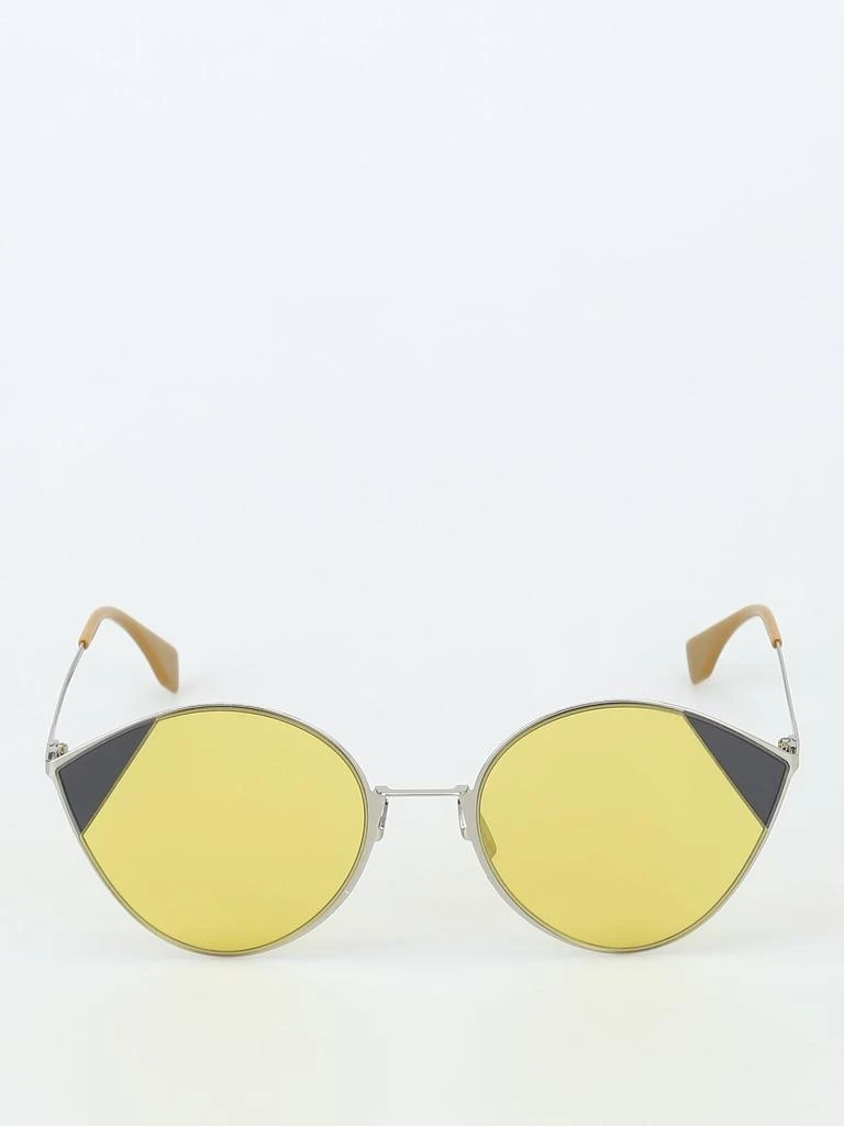 商品Fendi|Fendi Eyewear Panelled Cat Eye Frame Sunglasses,价格¥1598,第1张图片