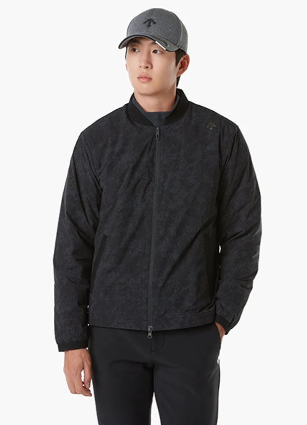 商品【预售商品15天发货】 DESCENTE|高尔夫经典黑色图案保暖外套适合日常 DP32MFBL92-BLKG,价格¥2240,第1张图片
