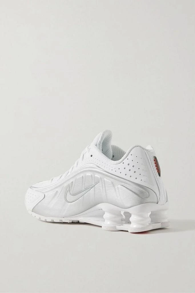商品NIKE|Shox R4 metallic leather and mesh sneakers,价格¥290,第3张图片详细描述