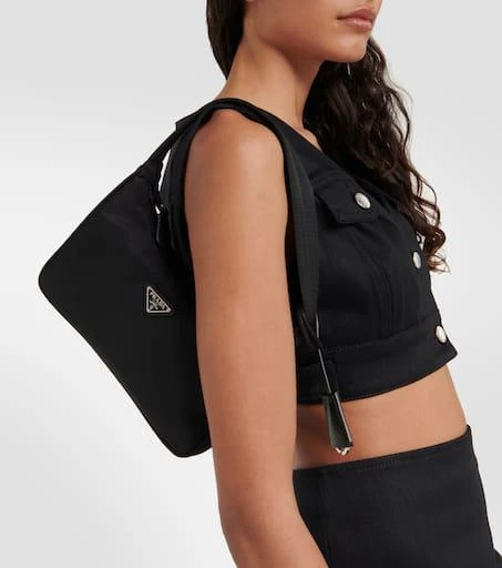 Re-Edition 2000 Re-Nylon shoulder bag 商品