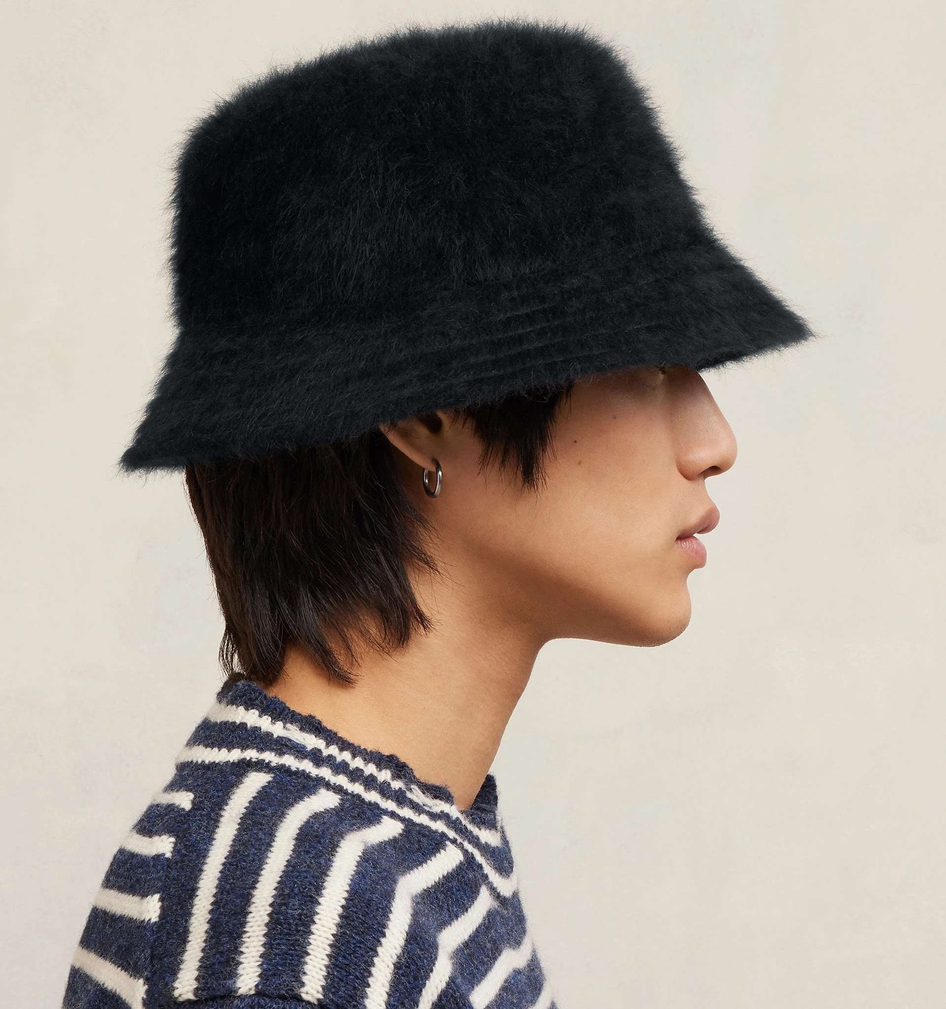 商品AMI|AMI 男士帽子 UHA236AW0028001 黑色,价格¥2132,第5张图片详细描述