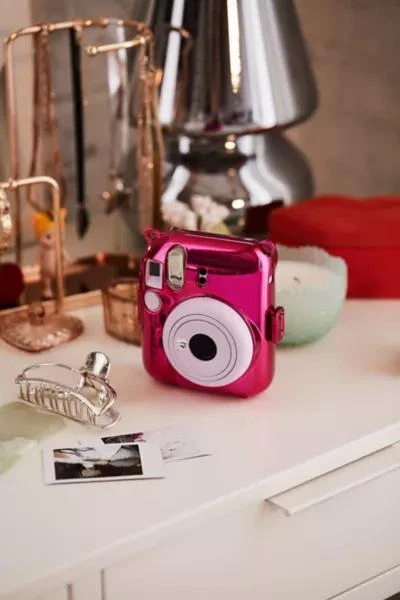 商品Urban Outfitters|UO INSTAX MINI 12 Camera Case,价格¥76,第1张图片