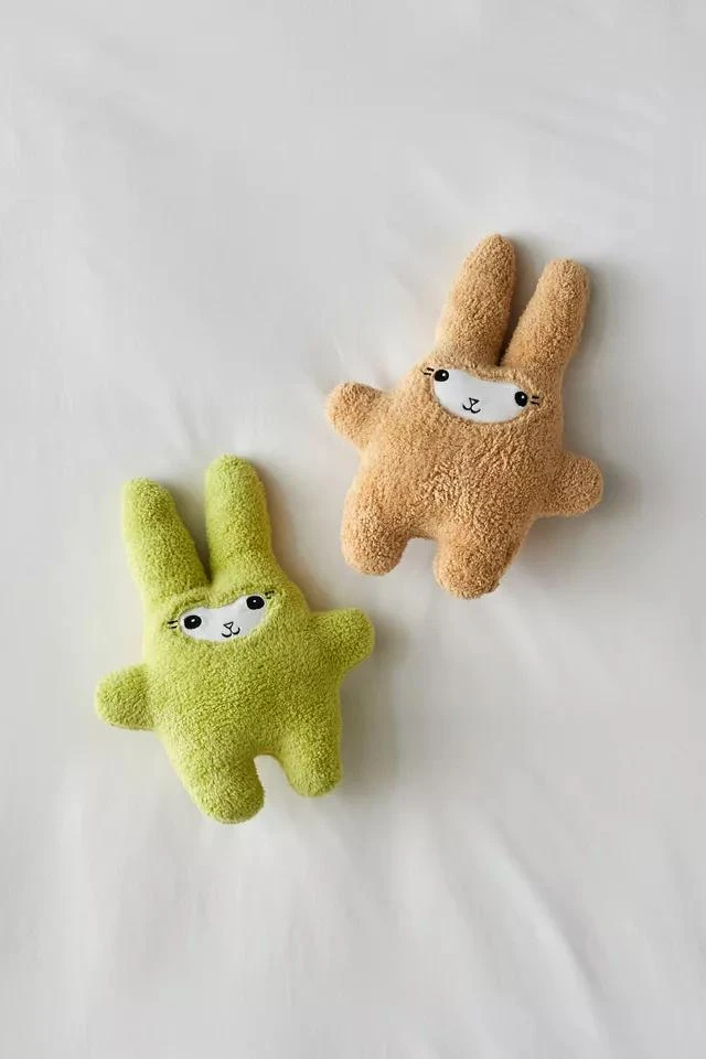 Lil Bunny Buddy Throw Pillow 商品