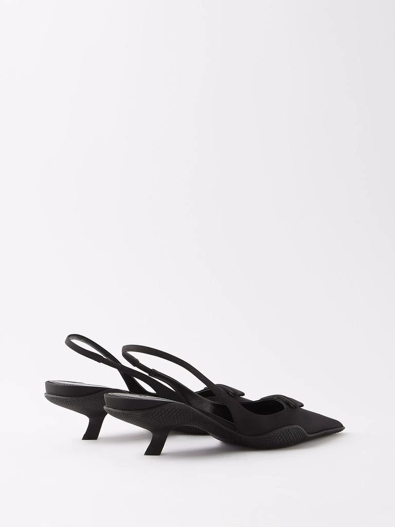 商品Prada|Triangle logo-plaque 45 nylon slingback pumps,价格¥9371,第4张图片详细描述