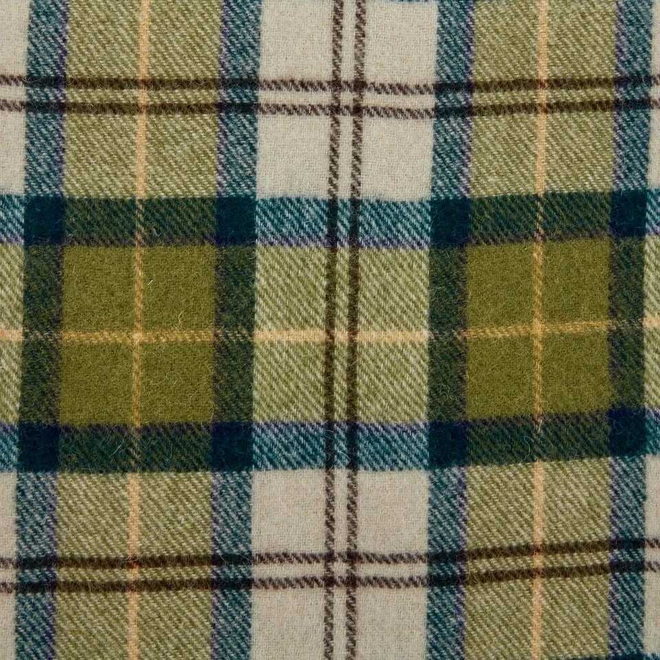 商品Barbour|Barbour Men's Tartan Lambswool Scarf - Ancient,价格¥270,第3张图片详细描述