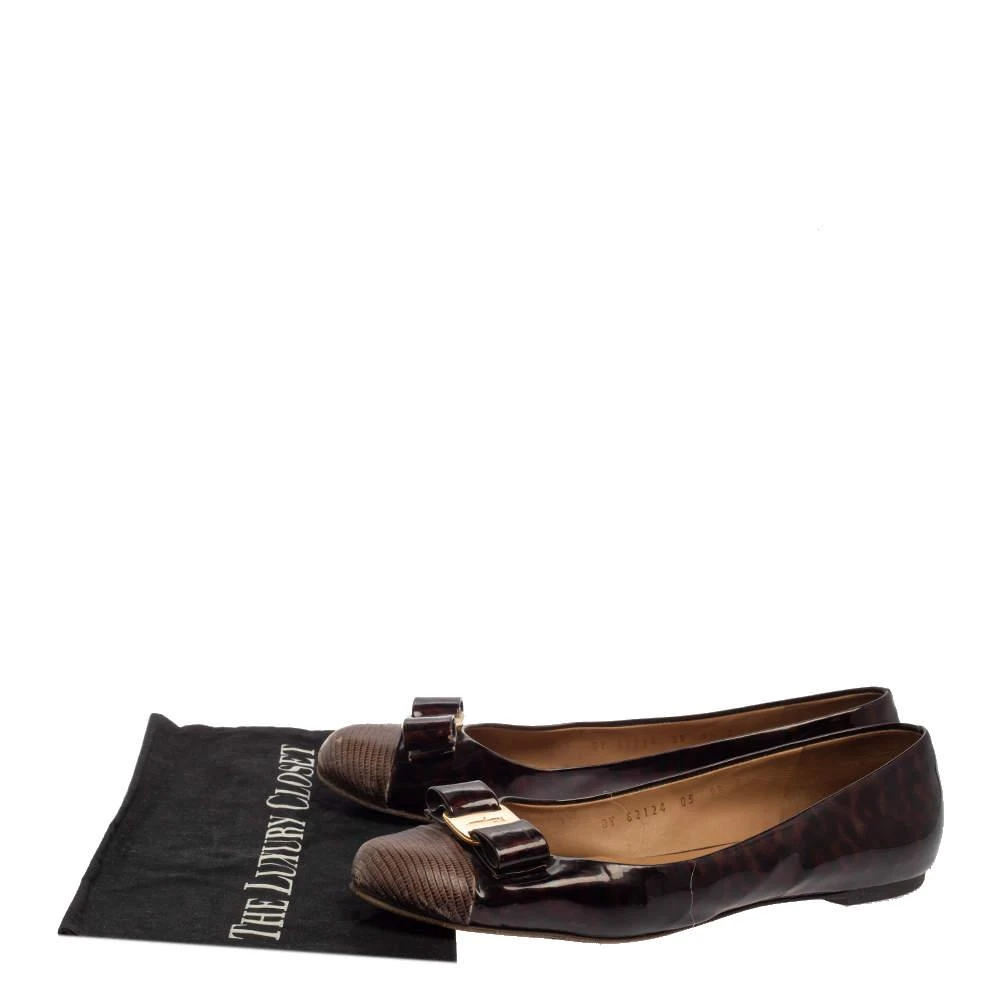  Salvatore Ferragamo Brown Lizard Embossed And Patent Leather Vara Bow Ballet Flats Size 40 商品