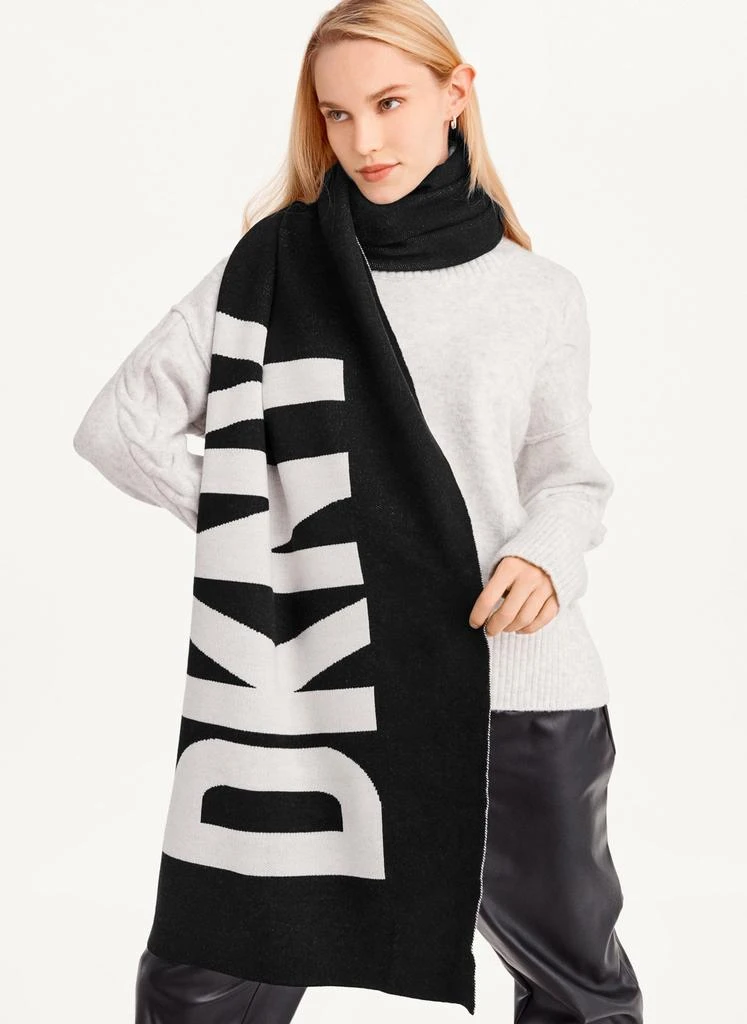 商品DKNY|Oversized Logo Scarf,价格¥297,第1张图片