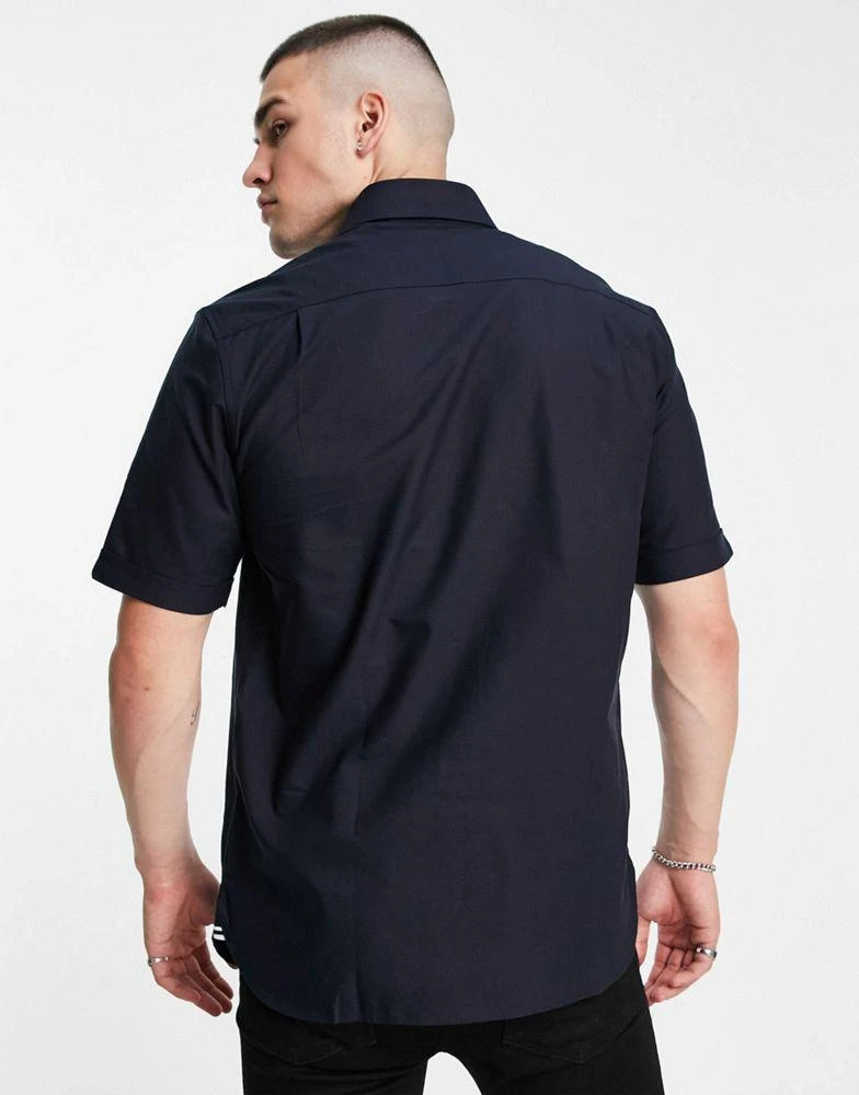 商品Fred Perry|Fred Perry short sleeve oxford shirt in navy,价格¥905,第4张图片详细描述