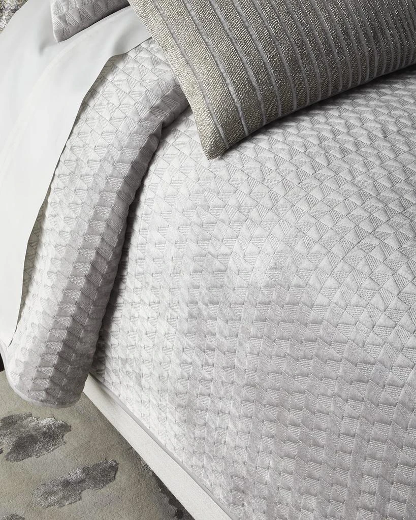 商品Callisto Home|Marconi Geometric Velvet Quilt,价格¥8161,第1张图片