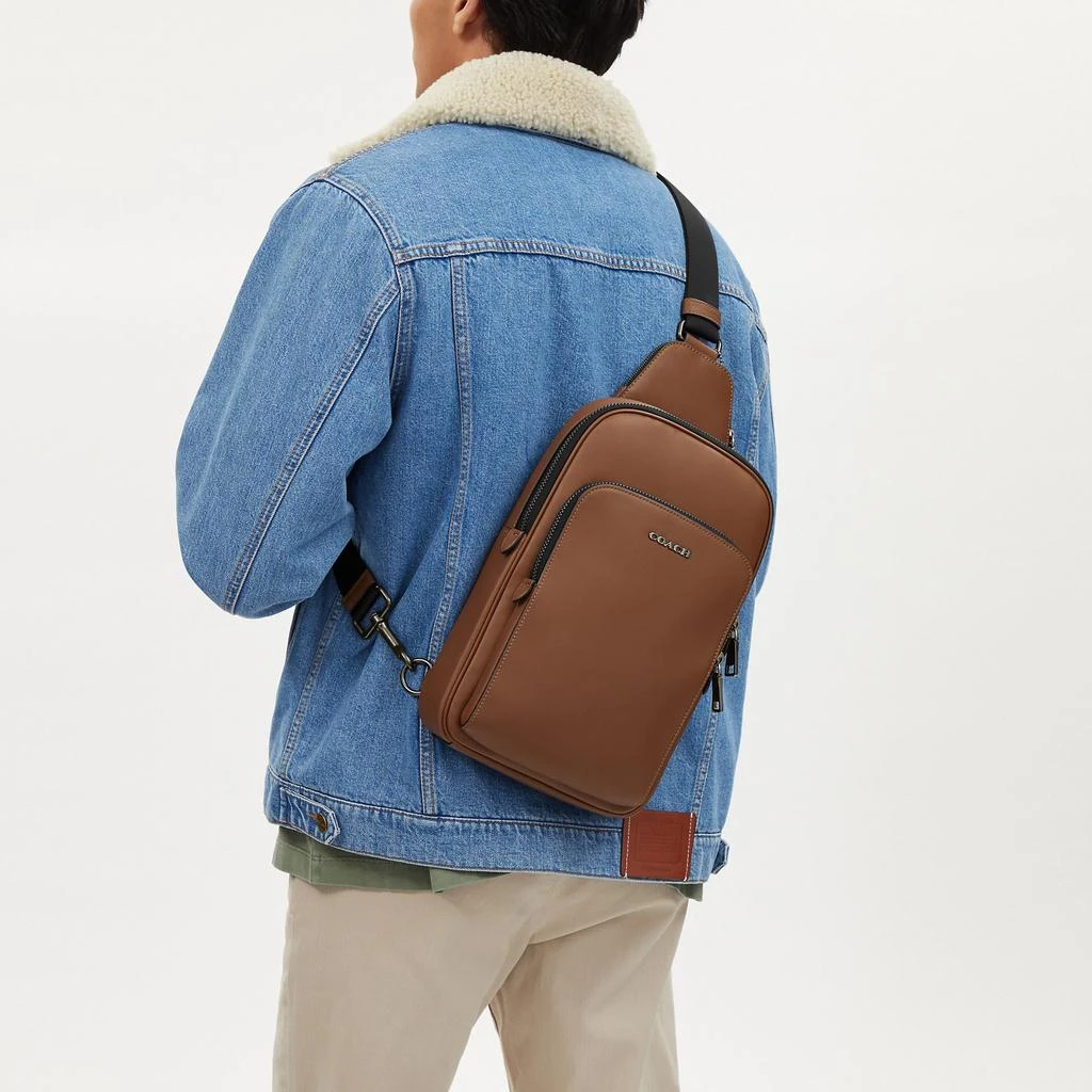 商品Coach|Coach Outlet Ethan Pack In Signature Canvas,价格¥1230,第2张图片详细描述