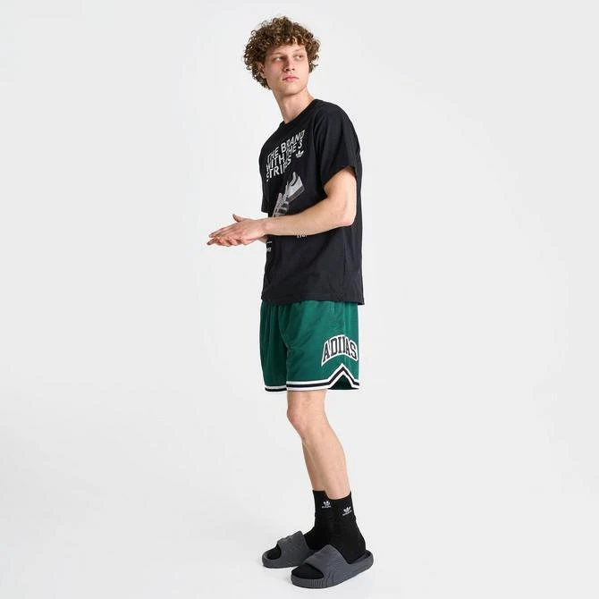 商品Adidas|Men's adidas Originals VRCT Mesh Shorts,价格¥440,第2张图片详细描述