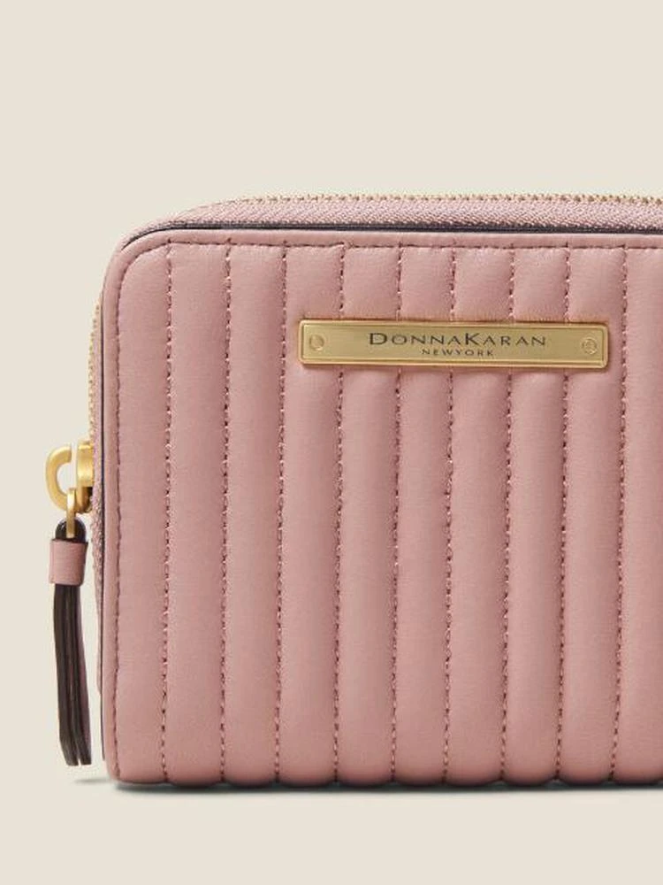 商品DKNY|Pinstripe Quilted Nappa Small Wallet,价格¥448,第3张图片详细描述