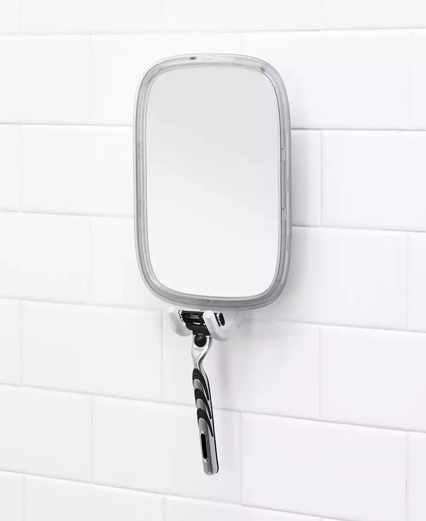 商品OXO|Good Grips StrongHold Suction Fog-Resistant Shower Mirror,价格¥172,第5张图片详细描述