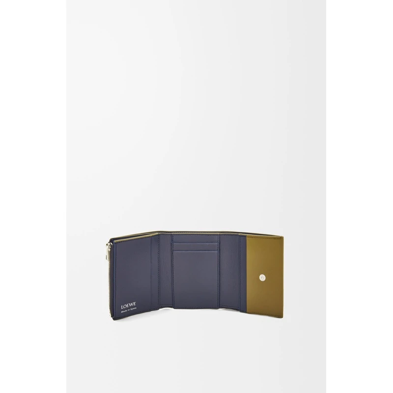 LOEWE罗意威 男士橄榄色小牛皮钱包 商品