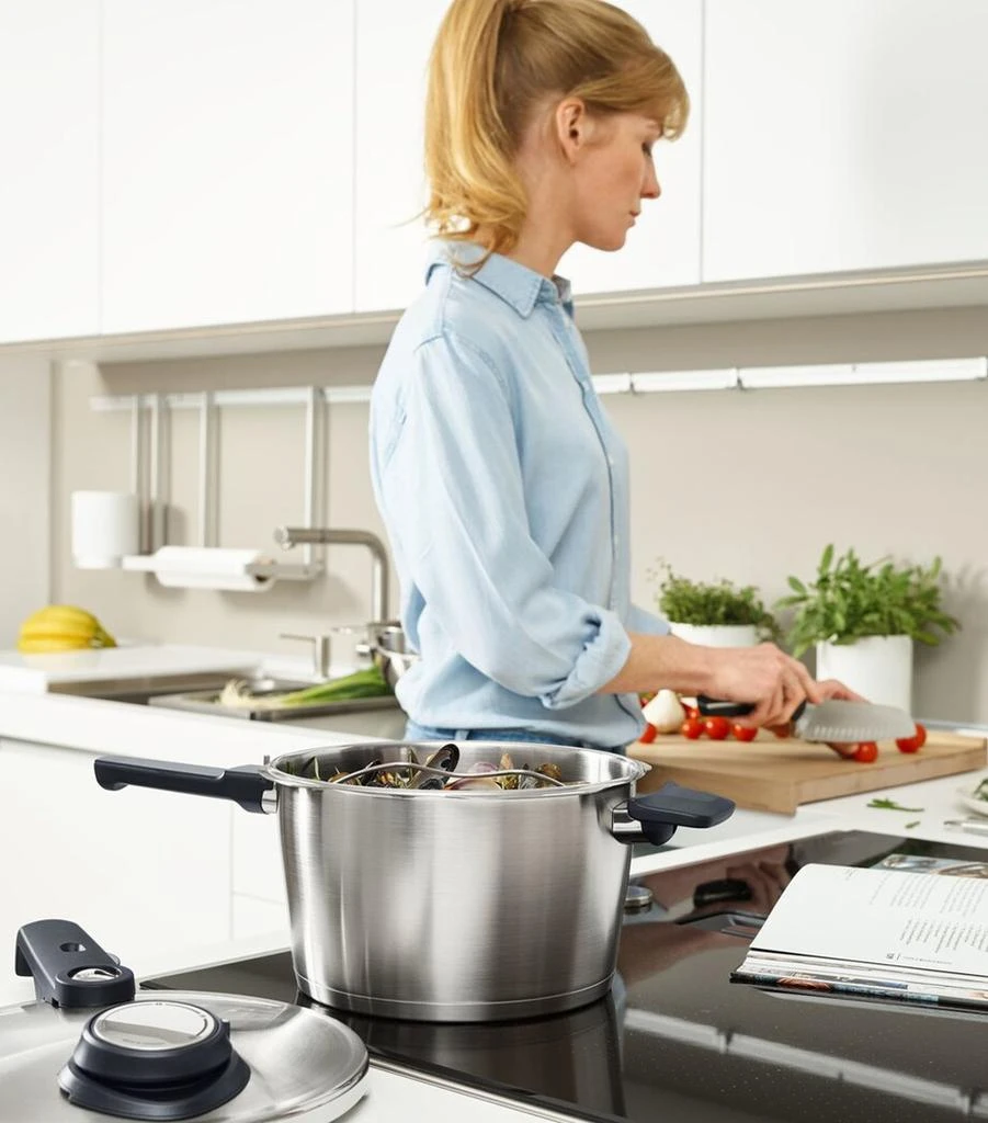 商品Fissler|Vitavit Premium Pressure Cooker with Insert (26cm),价格¥3950,第2张图片详细描述