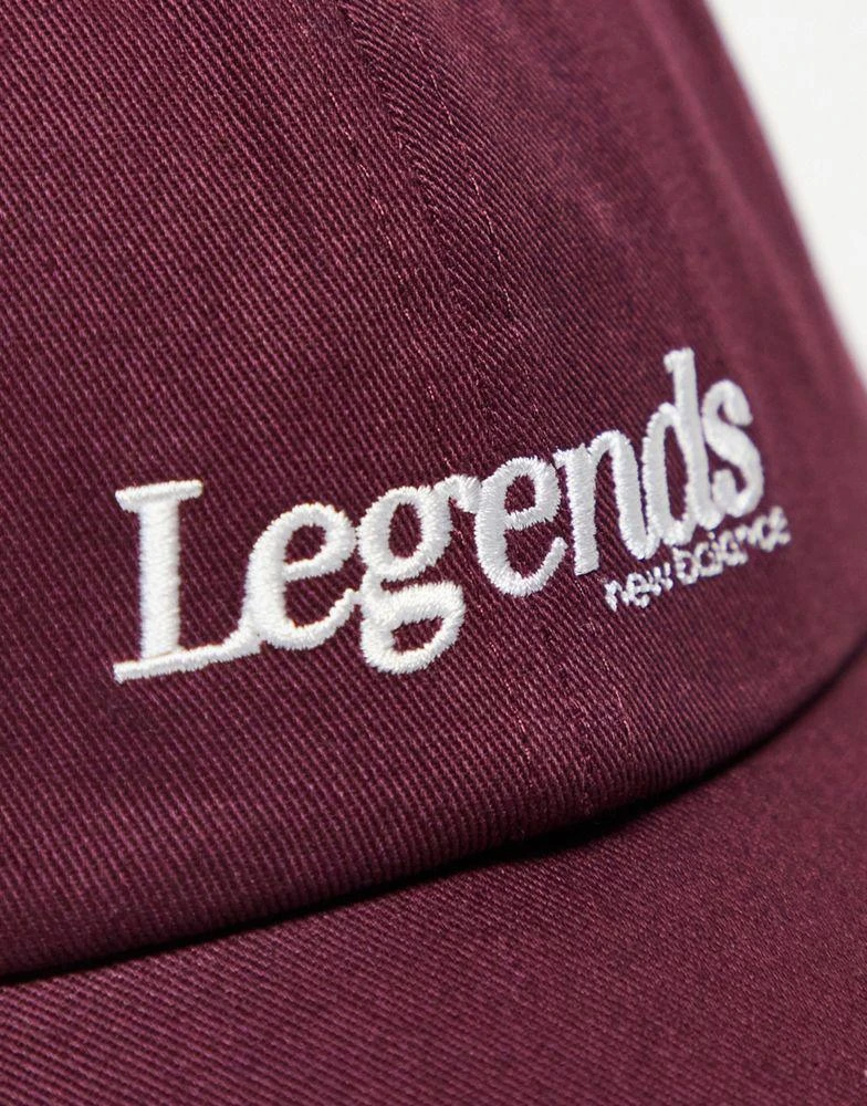 商品New Balance|New Balance legends cap in off burgundy,价格¥195,第2张图片详细描述