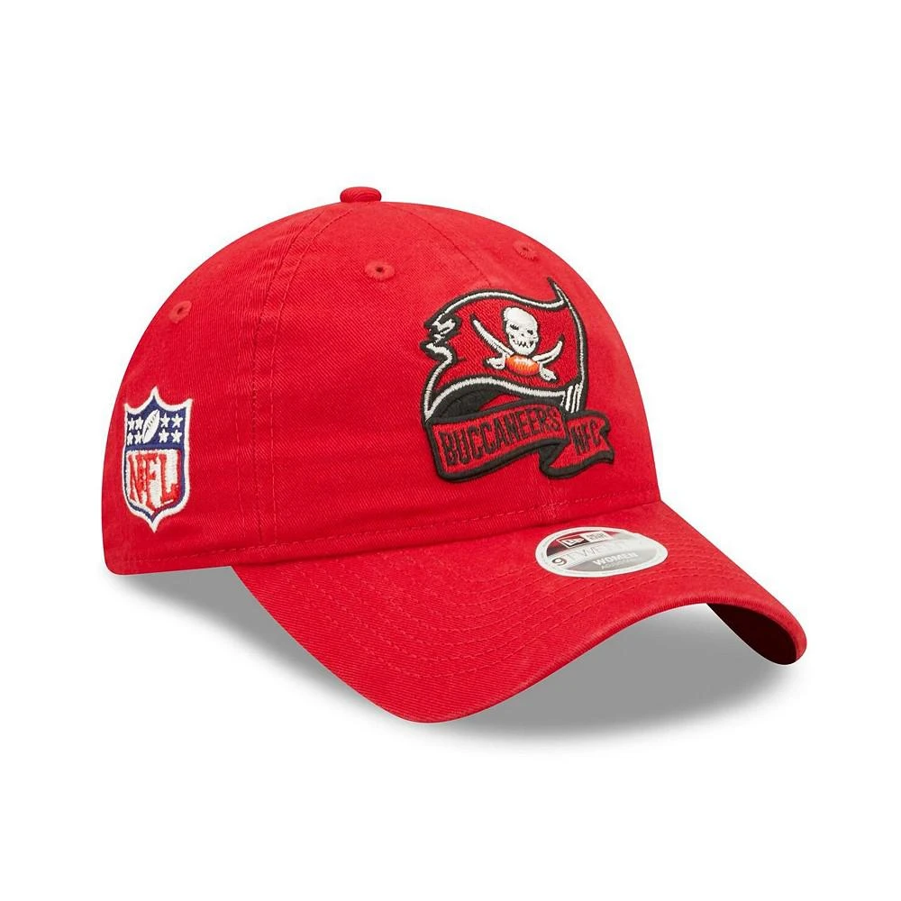 商品New Era|Women's Red Tampa Bay Buccaneers 2022 Sideline Adjustable 9TWENTY Hat,价格¥187,第1张图片