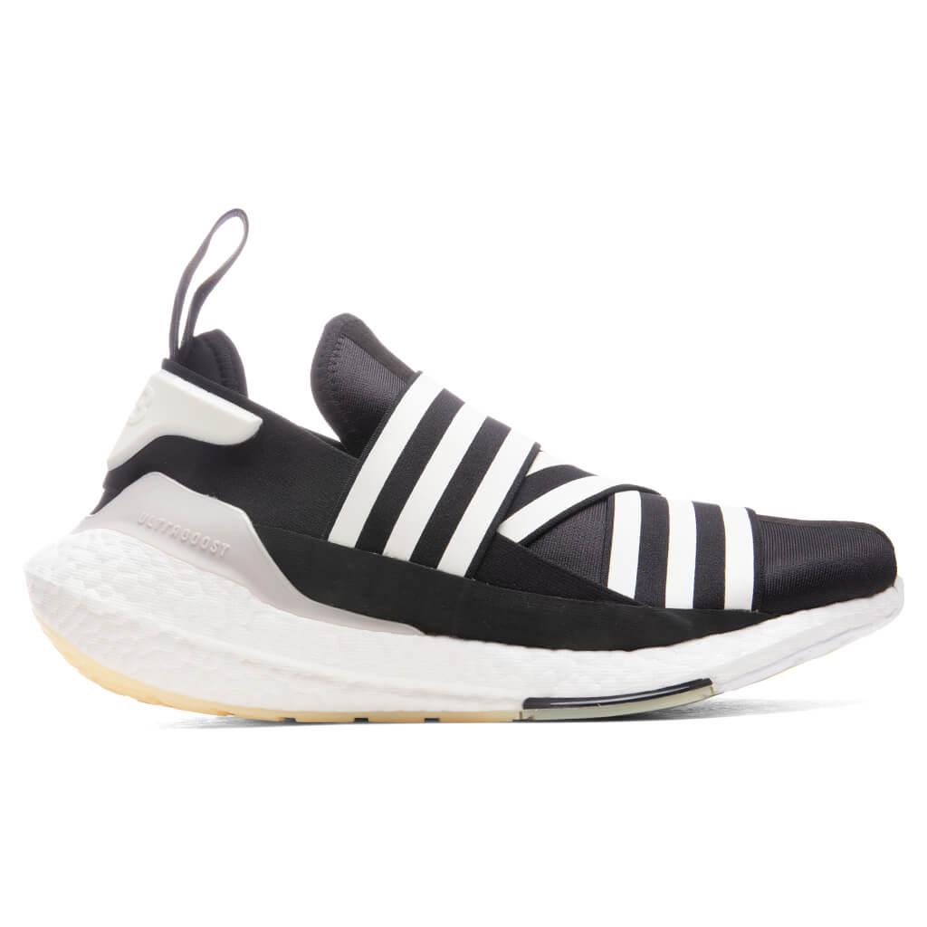 Y-3 Ultraboost 22 - Black/Core White/Chalk Pearl商品第1张图片规格展示